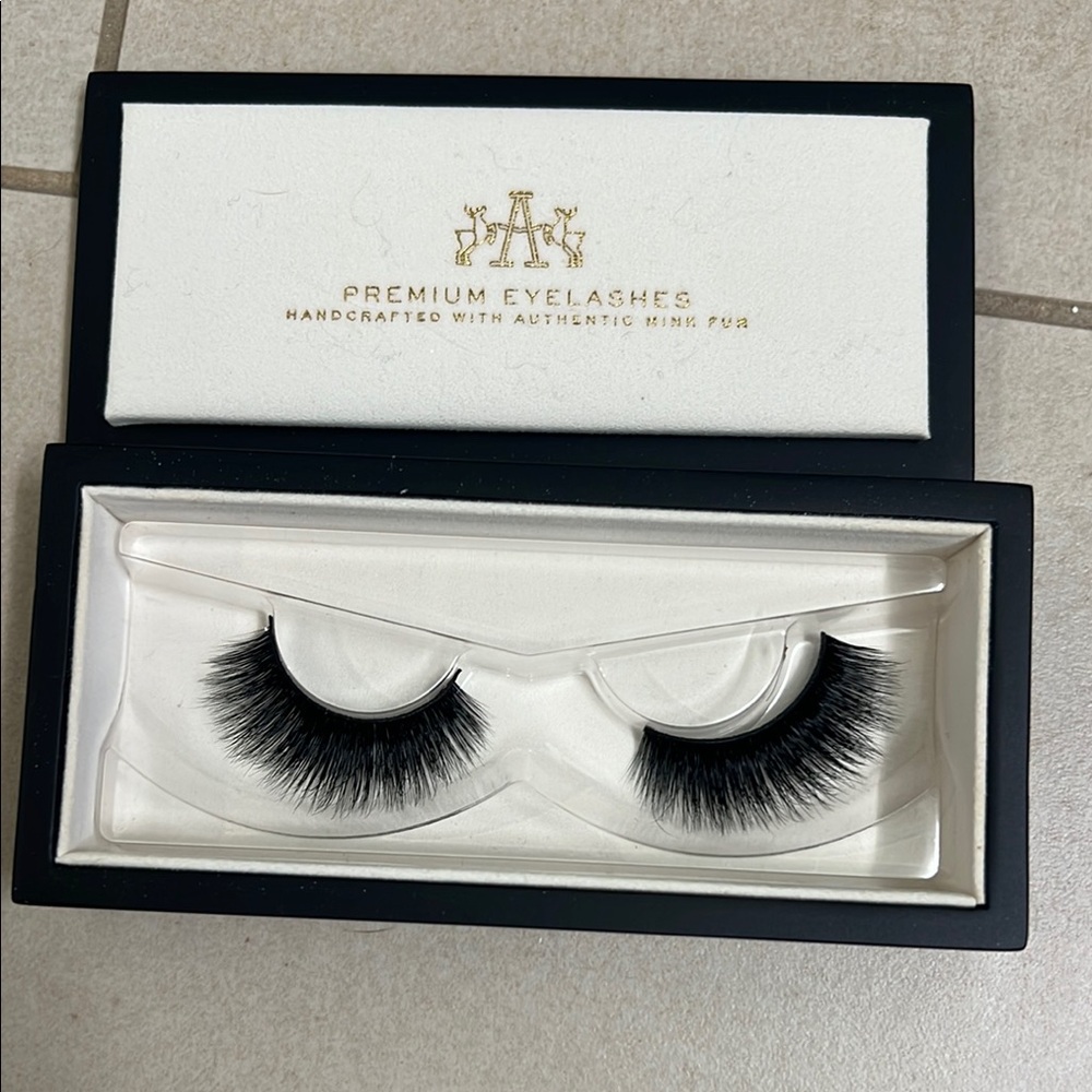 Artemes Authentic Mink Fur Lashes